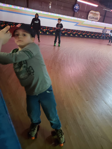 Roller Skating Rink «Western Skateland», reviews and photos, 930 W 17th St, Bloomington, IN 47404, USA