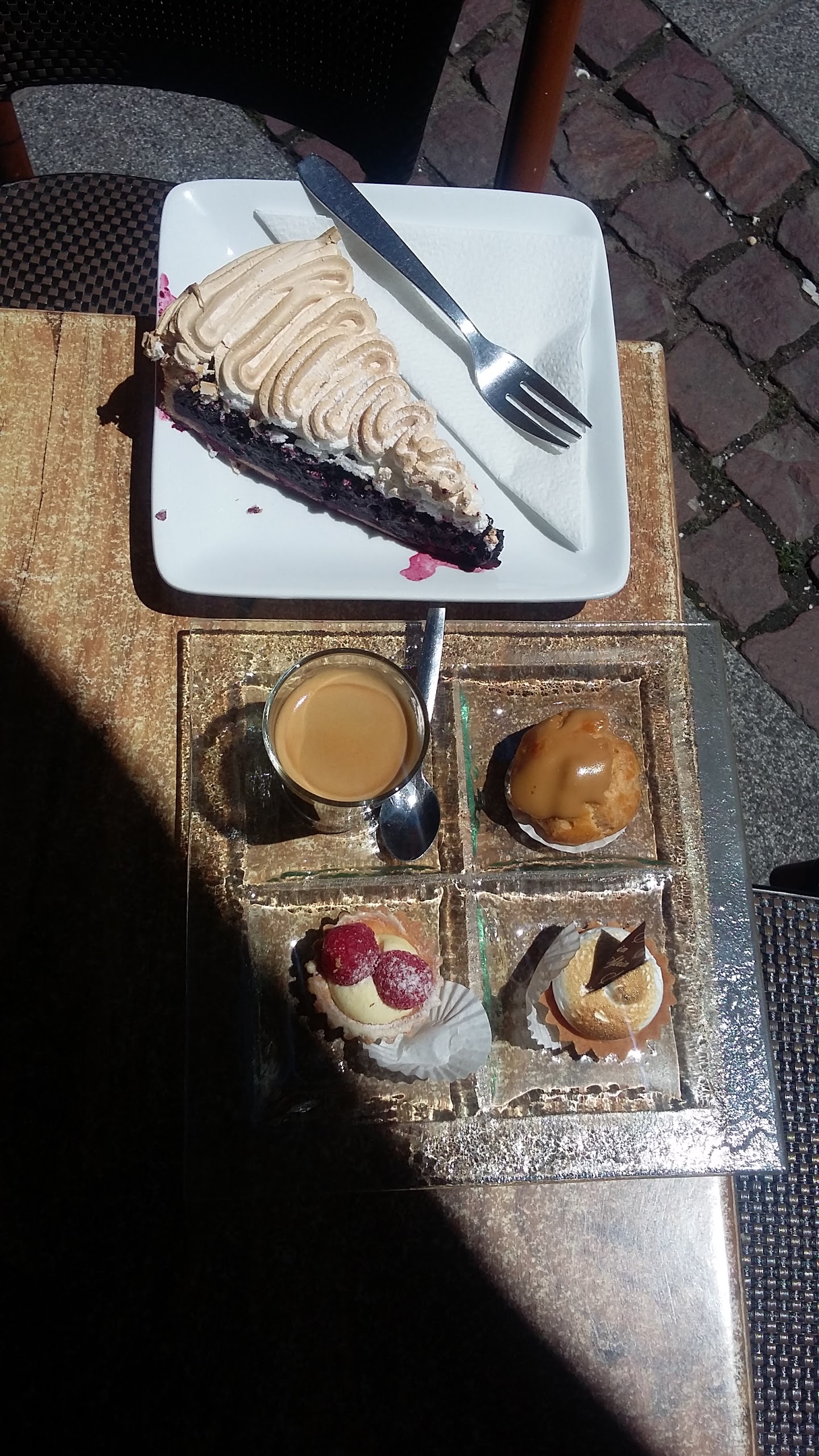 Photo n° 1 de l'avis de Emese.o fait le 12/06/2017 à 19:54