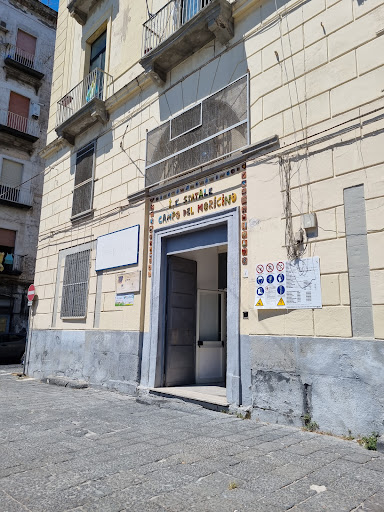 Scuola primaria e secondaria Napoli