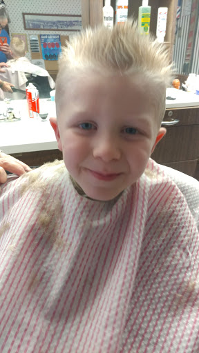 Barber Shop «Clarks Barber Shop», reviews and photos, 117 Mississippi Ave, Crystal City, MO 63019, USA