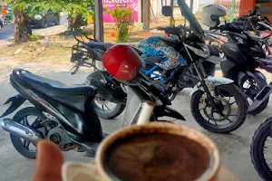 DELTA CAFE & COFFEE image