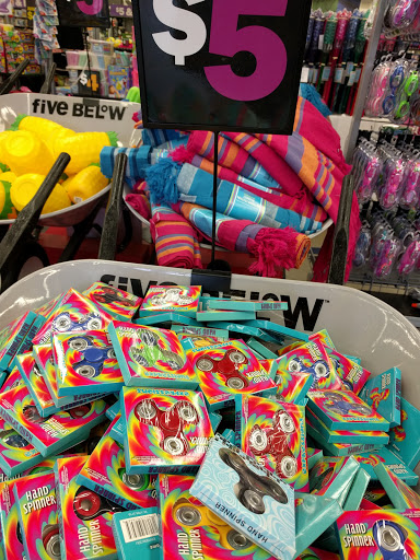 Shopping Mall «Towne Centre», reviews and photos, 1955 Old Fort Pkwy, Murfreesboro, TN 37129, USA