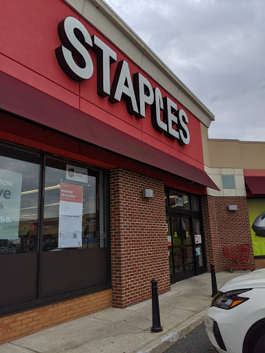 Office Supply Store «Staples», reviews and photos, 1907 Deptford Center Rd, Deptford Township, NJ 08096, USA