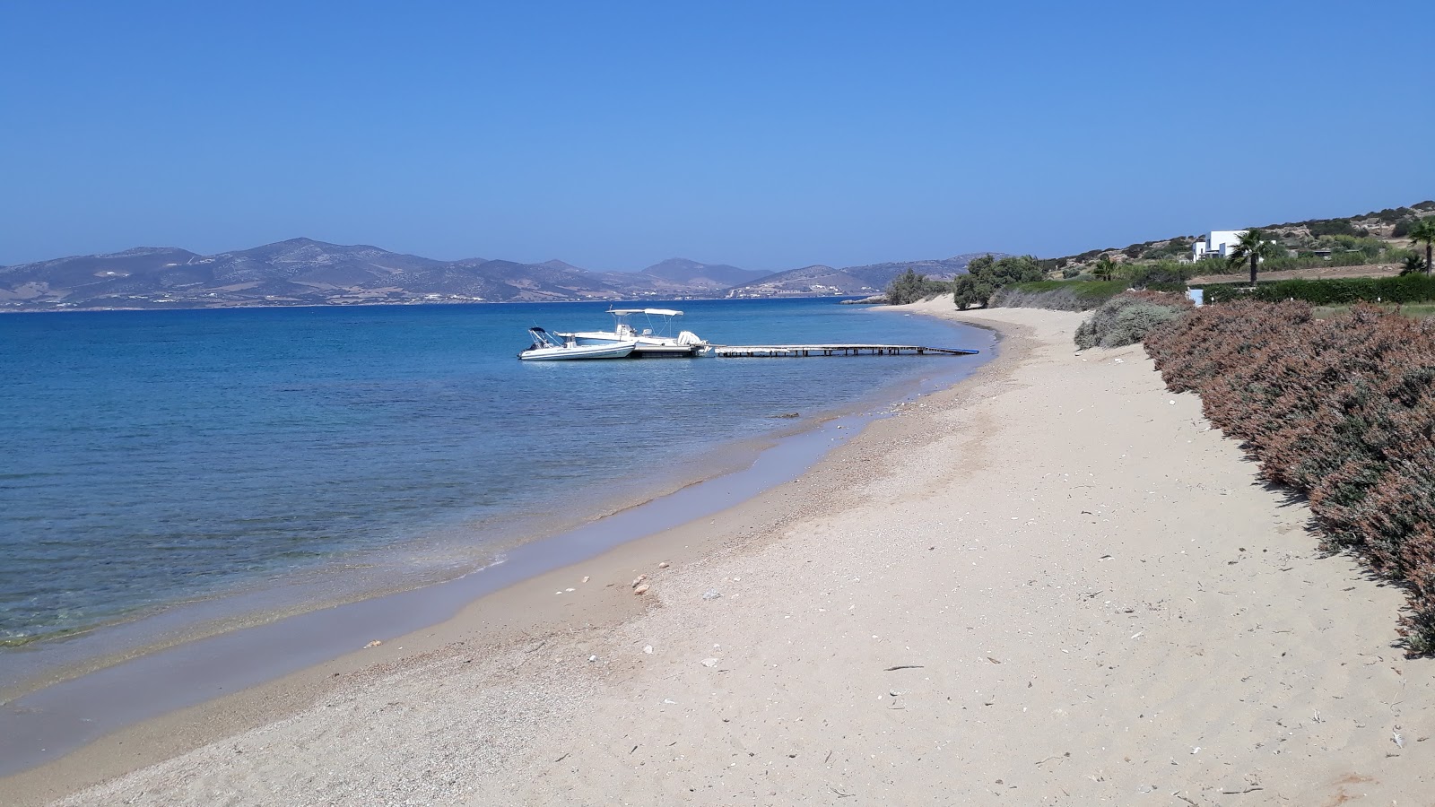 Foto de Voutakos beach área selvagem
