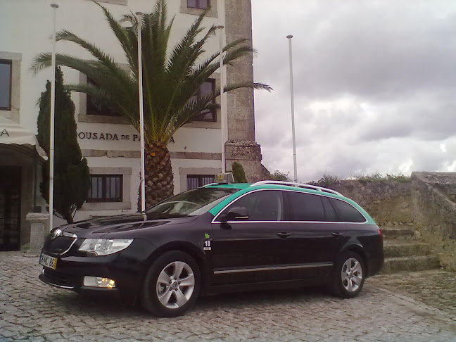 Táxis de Azeitão , ( Marca registada na INPI ) propriedade de J.M.G.Santos taxis de Azeitao ,Lda