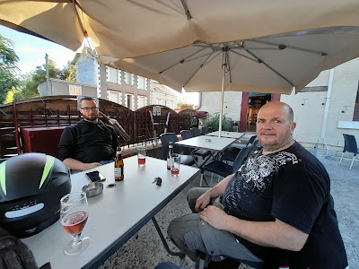 Le Berry Bar Team à Le Blanc