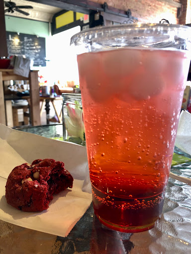 Boutique «Geschenk Boutique», reviews and photos, 228 E Lincoln St, St Joseph, IL 61873, USA