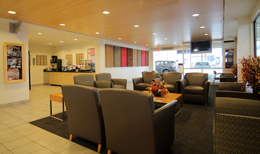 Car Dealer «Putnam Toyota», reviews and photos, 50 California Dr, Burlingame, CA 94010, USA