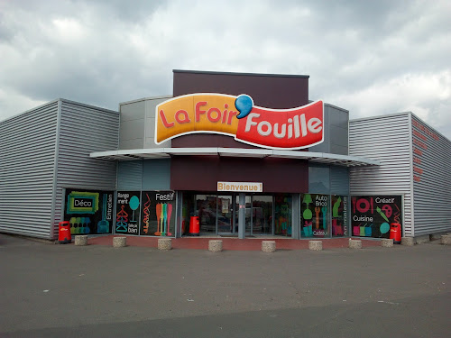 Magasin d'ameublement et de décoration La Foir'Fouille Petite-Forêt