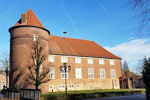 Burg Ramsdorf image