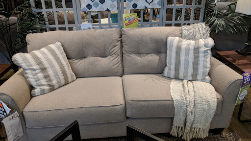 Furniture Store «Pilgrim Furniture & Mattress City Milford», reviews and photos, 1755 Boston Post Rd, Milford, CT 06460, USA