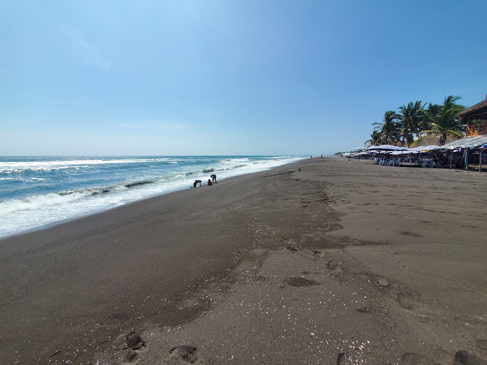 Foto av Playa de Cuyutlan med hög nivå av renlighet
