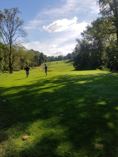 Golf Course «Locust Valley Golf Course», reviews and photos, 5525 Locust Valley Rd, Coopersburg, PA 18036, USA