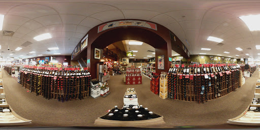 Wine Store «Georgetown Square Wine & Liquor», reviews and photos, 5225 Sheridan Dr, Buffalo, NY 14221, USA