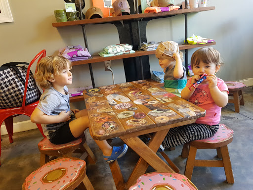 Donut Shop «Glazed Gourmet Doughnuts», reviews and photos, 481 King St, Charleston, SC 29403, USA