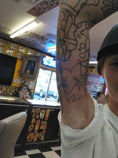 Tattoo Shop «Red Room Tattoo», reviews and photos, 231 Nord Ave, Chico, CA 95928, USA
