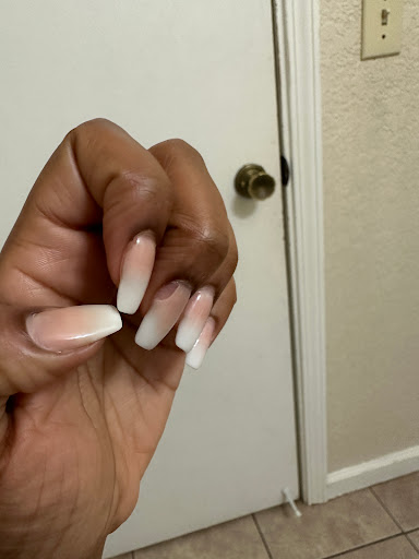 Gilroy Nails image