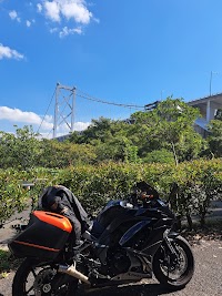 大浜埼灯台 記念館駐車場(因島大橋 記念公園)