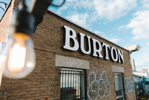 Burton Montréal Flagship Store