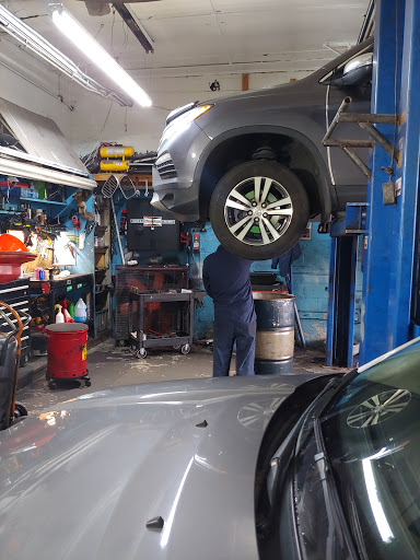 Auto Repair Shop «R and IK Auto Repair Shop», reviews and photos, 921 Montgomery St, Jersey City, NJ 07306, USA