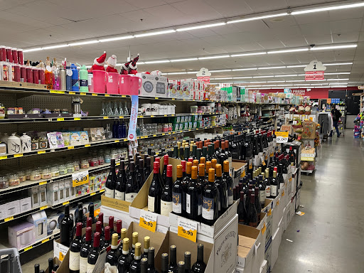 Grocery Store «Grocery Outlet Bargain Market», reviews and photos, 426 W Harder Rd, Hayward, CA 94544, USA