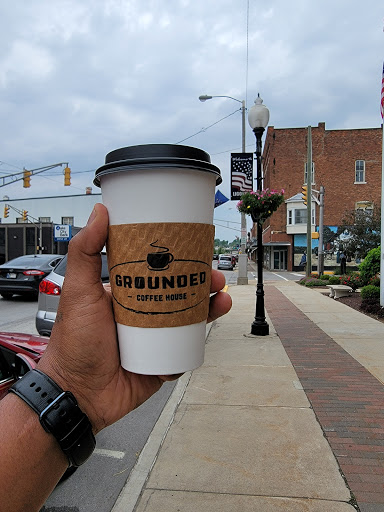 Coffee Shop «Grounded Coffee House», reviews and photos, 306 S Cavin St, Ligonier, IN 46767, USA