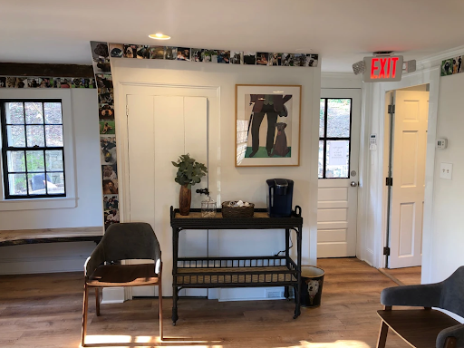 Cannondale Animal Clinic image