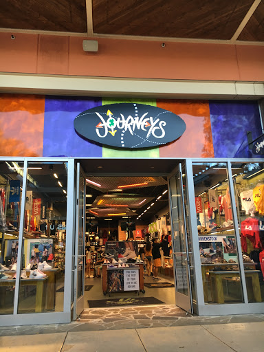 Shoe Store «Journeys», reviews and photos, 15900 La Cantera Pkwy #6635, San Antonio, TX 78256, USA