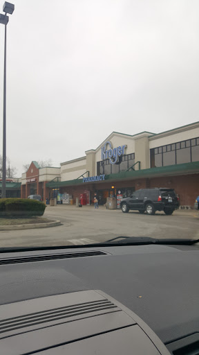 Grocery Store «Kroger», reviews and photos, 1300 Anderson County Ems Rd, Lawrenceburg, KY 40342, USA