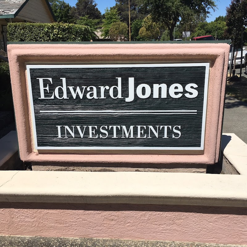 Edward Jones - Financial Advisor: Shannon Schmidt