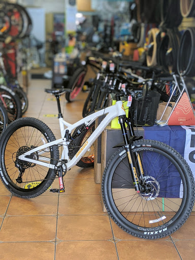 Bicycle Store «Homestead Bicycle Shop», reviews and photos, 9 SE 2nd Dr, Homestead, FL 33030, USA