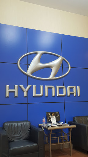 Hyundai Dealer «Huffines Hyundai McKinney», reviews and photos, 1301 N Central Expy, McKinney, TX 75070, USA