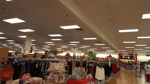 Department Store «T.J. Maxx», reviews and photos, 561 US-1, Edison, NJ 08817, USA