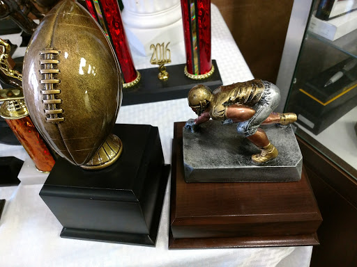 Engraver «Miracle Custom Awards & Gifts», reviews and photos, 565 Wolf Ledges Pkwy, Akron, OH 44311, USA