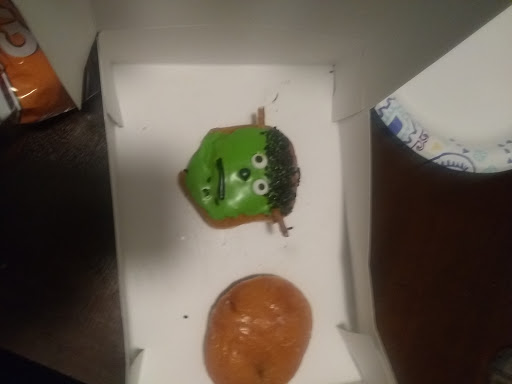 Bakery «Krispy Kreme Doughnuts», reviews and photos, 9870 Liberia Ave, Manassas, VA 20110, USA