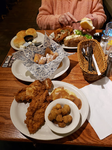 American Restaurant «Cracker Barrel Old Country Store», reviews and photos, 40 Frontage Rd, Lafayette, IN 47905, USA