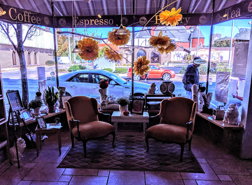 Coffee Shop «Air Play Espresso and Bakery», reviews and photos, 115 E 3rd St, Sterling, IL 61081, USA