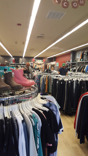 Used Clothing Store «Buffalo Exchange Boston - Allston», reviews and photos, 180 Harvard Ave, Boston, MA 02134, USA