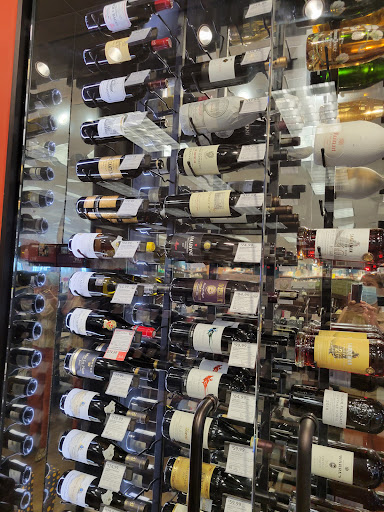 Liquor Store «ABC Fine Wine & Spirits», reviews and photos, 10798 Pines Blvd, Pembroke Pines, FL 33026, USA