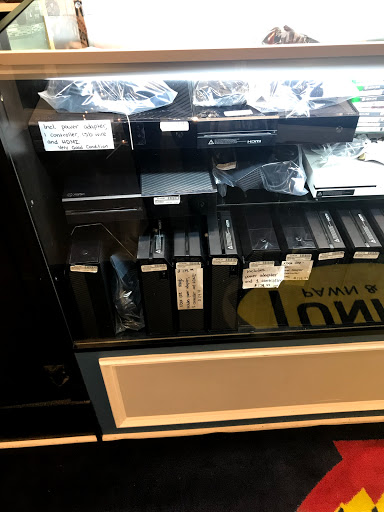 Pawn Shop «1st United Pawn & Loan», reviews and photos, 1123 S Broad St, Philadelphia, PA 19147, USA