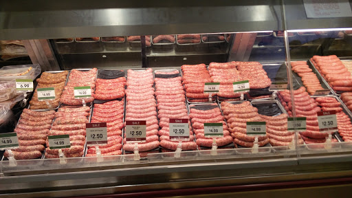 Grocery Store «Metro Market», reviews and photos, 1123 N Van Buren St, Milwaukee, WI 53202, USA