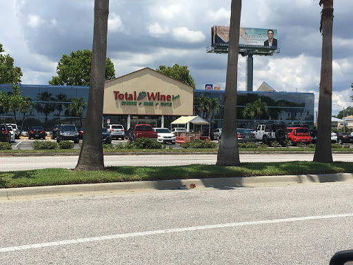 Wine Store «Total Wine & More», reviews and photos, 1720 N Dale Mabry Hwy, Tampa, FL 33607, USA