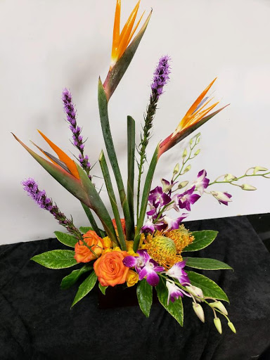 Florist «Always In Bloom Florist», reviews and photos, 872 17th St, Vero Beach, FL 32960, USA