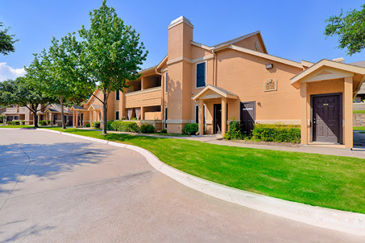 The Winsted Apartments at Valley Ranch
