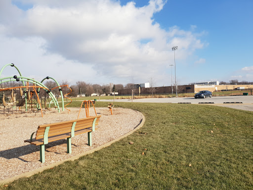 Park «New Haven Park», reviews and photos, New Haven Ave, Aurora, IL 60506, USA