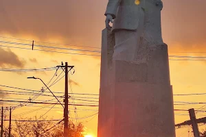 Monument Salvador Allende's last speech image