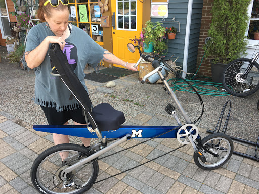 Bicycle Store «2 Bici Bicycle Shop», reviews and photos, 8695 Archer Ave, Willow Springs, IL 60480, USA