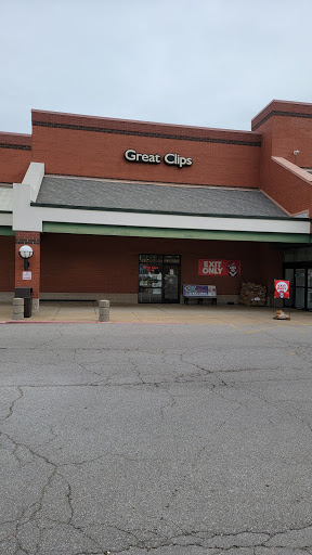 Hair Salon «Great Clips», reviews and photos, 20 Dillon Plaza Dr, High Ridge, MO 63049, USA