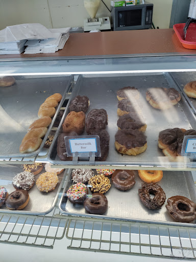 Dessert Shop «Family Donuts & Deli», reviews and photos, 9045 Fair Oaks Blvd, Carmichael, CA 95608, USA