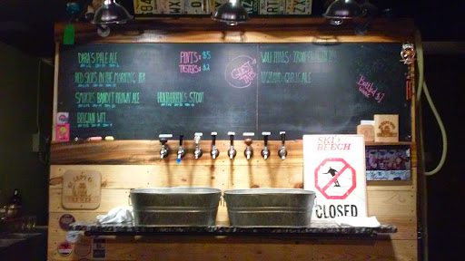 Brewery «Sleepy Owl Brewery», reviews and photos, 151 E Main St #1, Kingsport, TN 37660, USA